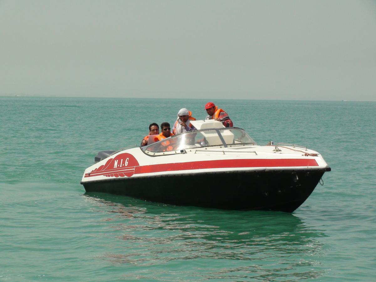 القوارب الرياضية والترفيهية والدوريّة المتعددة الأغراض 17M و8M